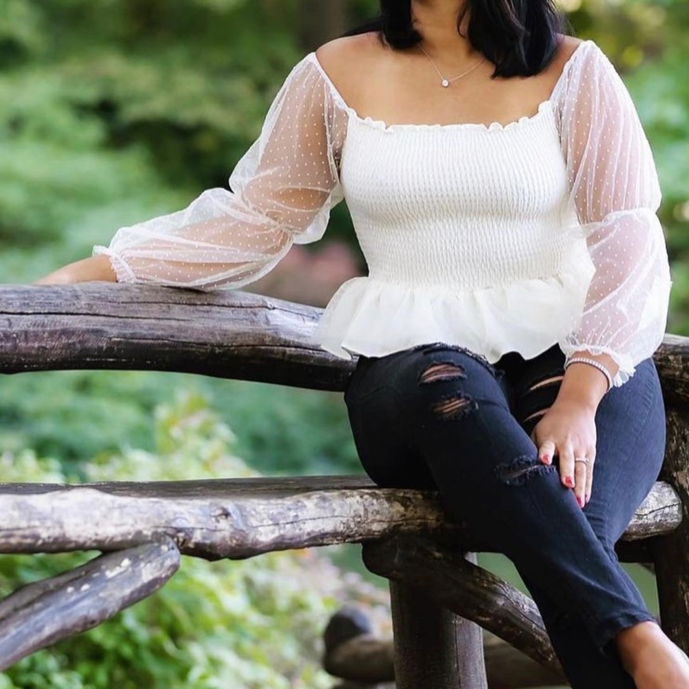 DEAL: 3x$15 Long Sleeve Details Top